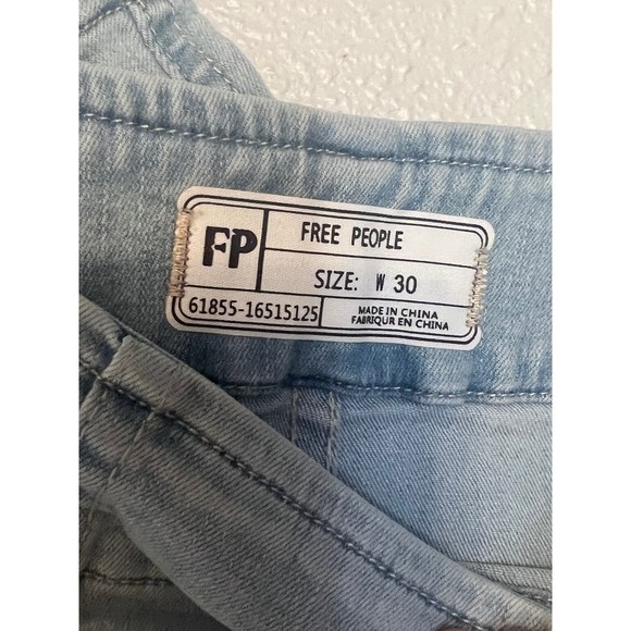 Free People Light wash denim skirt NWT Size 30 - Picture 7 of 8